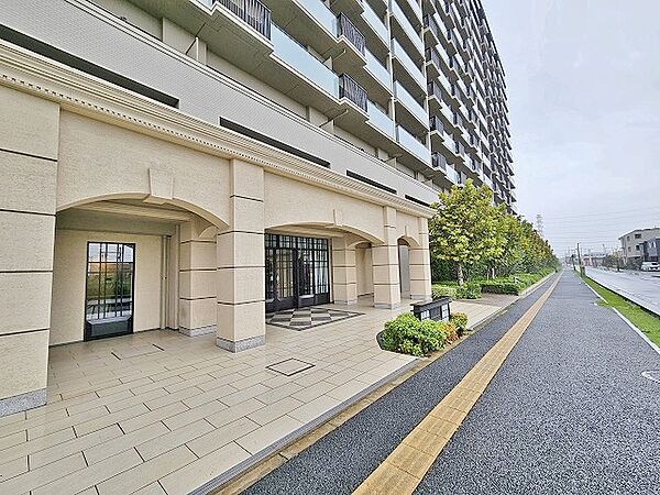 エントランスを拡大表示