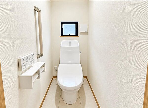トイレを拡大表示