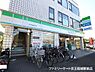 周辺：ファミリーマート京王稲城駅前店まで1372m