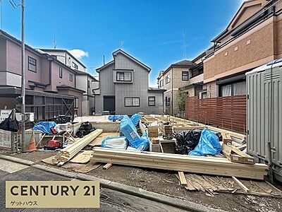 外観:左側が本物件A号棟になります。現地見学後に同じ売主様のモデルルームのご見学も可能です。皆さまのお問い合わせをお待ちしております。 外観:左側が本物件A号棟になります。現地見学後に同じ売主様のモデルルームのご見学も可能です。皆さまのお問い合わせをお待ちしております。