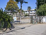 千葉市立園生小学校まで850m