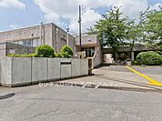 成田市立成田小学校まで1320m