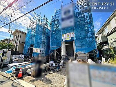 外観:現在建設中につき、完成がますます楽しみな一邸です。同仕様の施工例のご見学が可能ですので、完成後のイメージを具体的にご確認いただけます。 外観:現在建設中につき、完成がますます楽しみな一邸です。同仕様の施工例のご見学が可能ですので、完成後のイメージを具体的にご確認いただけます。