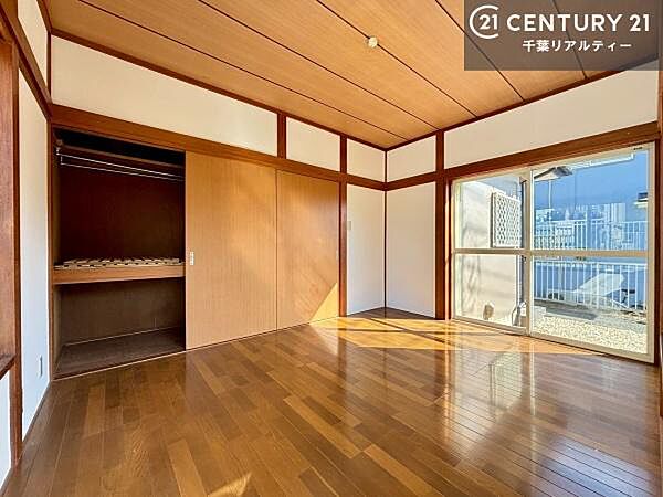 寝室を拡大表示