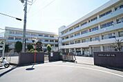 船橋市立七林中学校まで950m