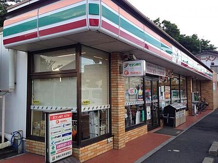 セブンイレブン千葉園生町南店まで641m