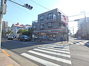 セブンイレブン足立竹ノ塚駅東店まで442m