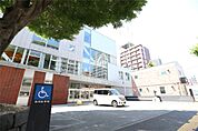 札幌市立資生館小学校まで650m