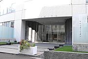 共用部もモダンな雰囲気で、落ち着いた空間です。