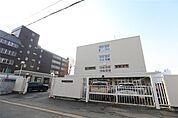 札幌市立向陵中学校まで1311m