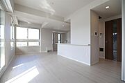 リビングダイニング