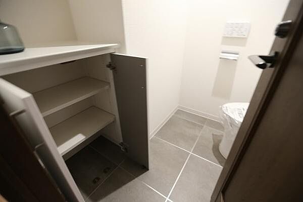 トイレを拡大表示
