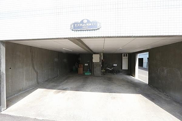 駐車場を拡大表示