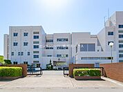 鶴ヶ島市立西中学校まで686m