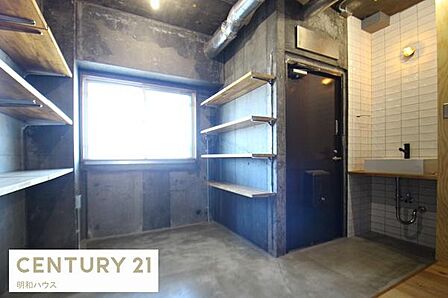 土間収納2.65帖の広々玄関スペース♪