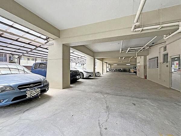 駐車場を拡大表示