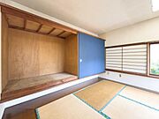 これぞ和室の収納力。お客様用のお布団からお子様のおもちゃまで、まるごと収納。