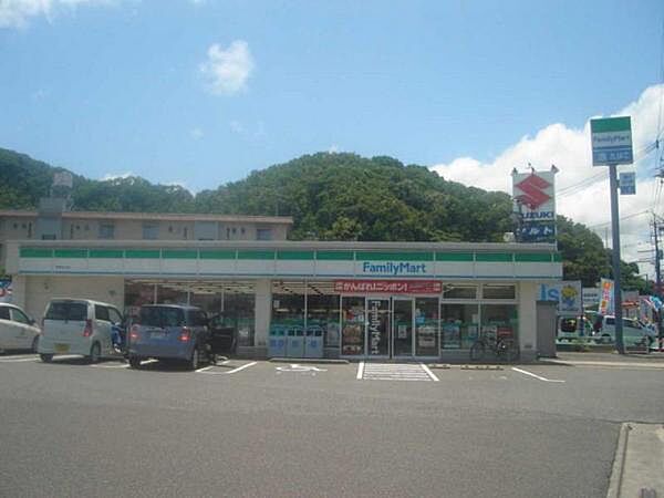 画像19:ファミリーマート鳥取丸山店まで1370m