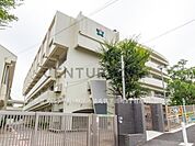 横浜市立下田小学校まで660m、横浜市立下田小学校