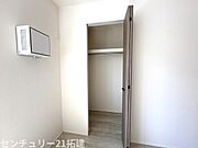 2026年4月11日撮影♪便利なクローゼット付きで収納豊富。大切なお洋服も沢山保管できます♪