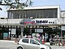 周辺：やまか鎌倉店まで795m、駐車場なし　お肉・お魚・野菜・果物・惣菜・加工食品、デイリー食品（牛乳・豆腐）など 。