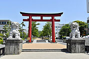 鶴岡八幡宮まで2244m