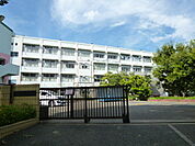 横浜市立山田小学校まで321m