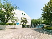 横浜市立南戸塚中学校まで1256m