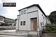 2020年築浅物件！敷地広々67坪以上！お車6台駐車可能なゆとりあるカースペース！常総線「西取手」駅まで徒歩15分、小中学校も徒歩圏内の便利な立地◎お気軽にお問い合わせください♪