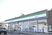 ファミリーマート土浦都和店まで400m、24時間営業で日々の生活に便利なコンビニ。