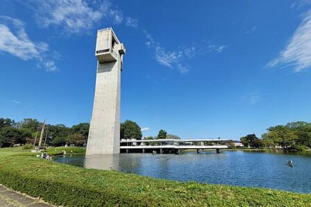 松見公園まで550m、四季折々の自然を楽しめる、憩いの松見公園。