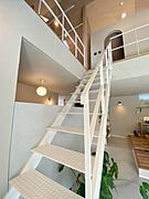 livingから2階へ