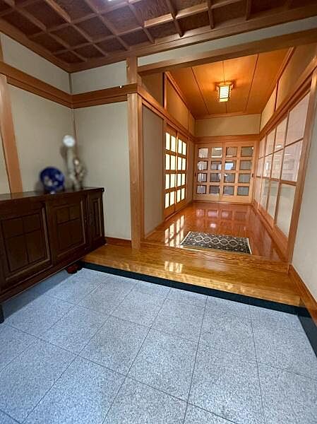 玄関