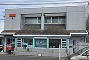 和歌山西庄中郵便局まで981m