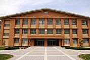 和歌山市立西和中学校まで1060m