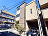 外観：時代の流れに惑わされないシックなカラートーンで街並みに溶け込む外観。