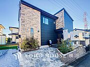 お住まいの顔となる玄関。住まう方のプライドを満たすクオリティを備えています。 