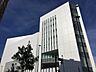周辺：横浜市戸塚区役所　1400m　多目的スペースや大型ホール練習室なども備えており、区民にとっての集いの場にもなっています。 