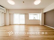 ここはみんなが集い、食事と楽しい会話が始まるスペース。