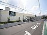 周辺：Fuji小菅ケ谷店　750m　食料品、生活必需品が揃っています。夜お帰りが遅くても利用できるのがうれしいですね。   