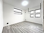 子供部屋や書斎にちょうどよい広さになっています。自分時間を快適に過ごすプライベートルーム。