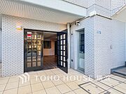 帰宅されるご家族や訪れる方を優しく迎え、安らぎに満ちた生活空間を予感させてくれます。