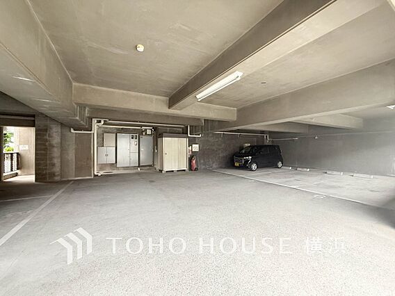敷地内駐車場（...