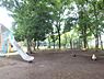 周辺：泉中央公園　700m　自然の森の中にある広場で、ブランコやすべり台、アスレチックなどの遊具があります。 
