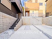 敷地内に駐車スペースがあると、日々の暮らしのをスムーズに運ぶ事が出来ます。