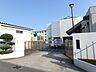 周辺：横浜市立岩井原中学校　1400m　徒歩18分。中学生の体力づくりにはぴったりの距離かもしれませんね。 