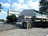 周辺：横浜市立浦島小学校　650m　徒歩9分。小学校が近いのは子育てファミリーにもおすすめのポイント。   