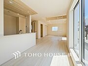 開放感あるリビングダイニング。ご家族とのんびりしたひと時を過ごせますね。