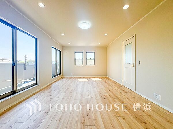 リビング/ダイニングを拡大表示