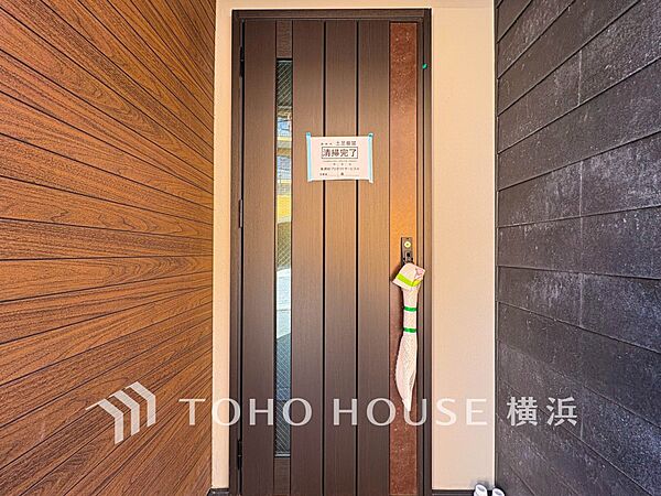 玄関を拡大表示